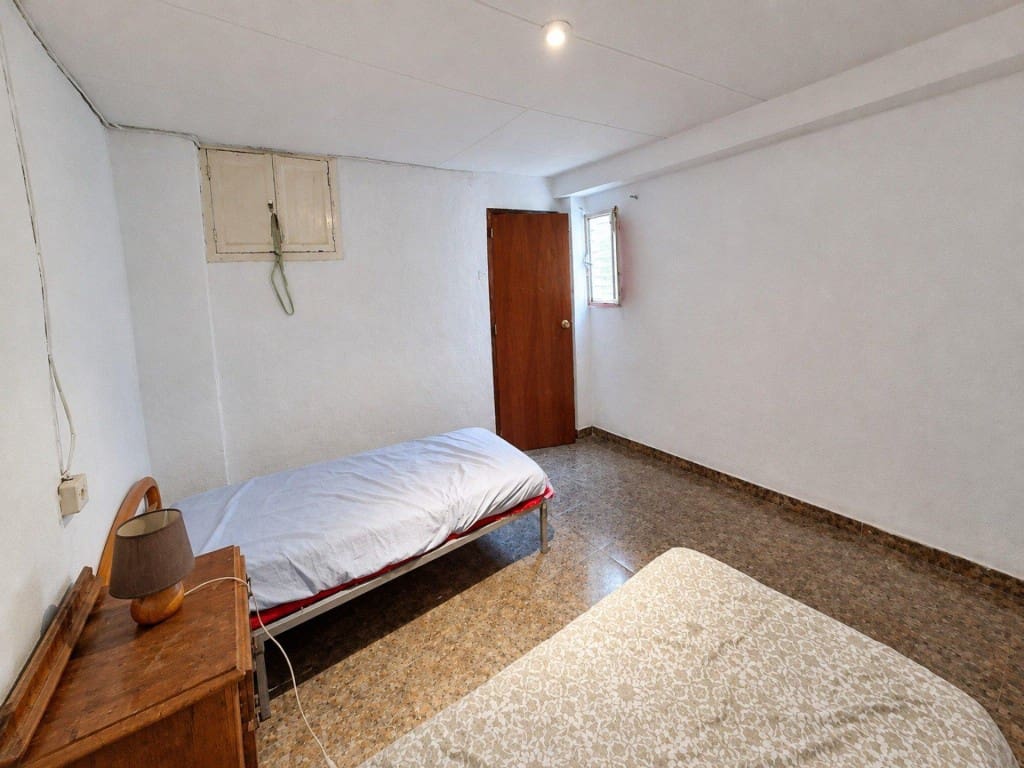 3 bedroom Terraced Villa for sale in Ontinyent - € 60,000 (Ref: 10148478)