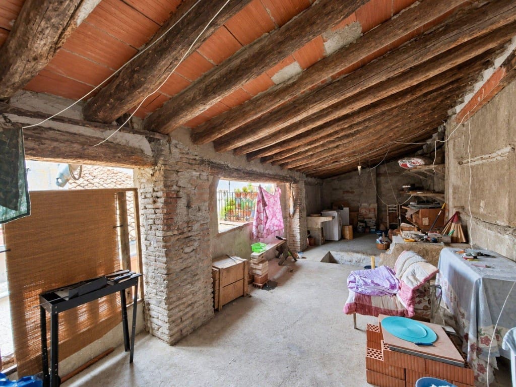 3 bedroom Terraced Villa for sale in Ontinyent - € 60,000 (Ref: 10148478)
