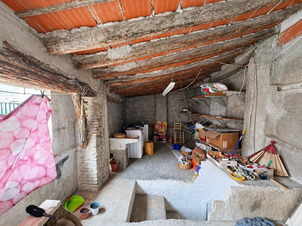 3 bedroom Terraced Villa for sale in Ontinyent - € 60,000 (Ref: 10148478)