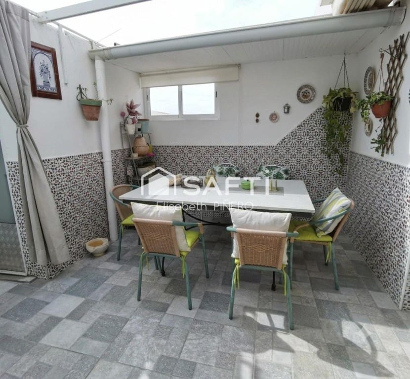 2 bedroom Terraced Villa for sale in Zalamea de la Serena - € 38,000 (Ref: 10153362)
