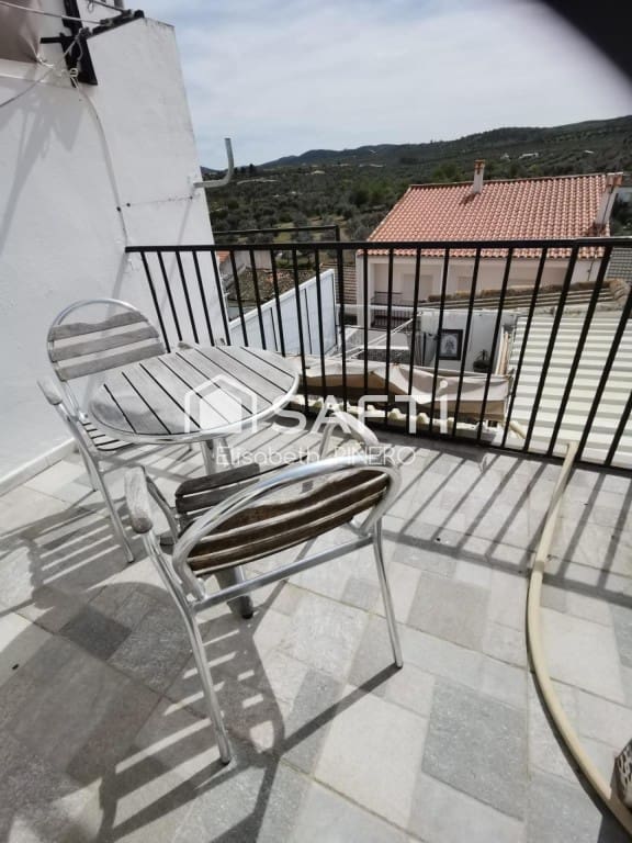 2 bedroom Terraced Villa for sale in Zalamea de la Serena - € 38,000 (Ref: 10153362)