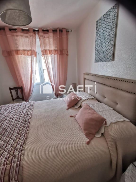 2 bedroom Terraced Villa for sale in Zalamea de la Serena - € 38,000 (Ref: 10153362)