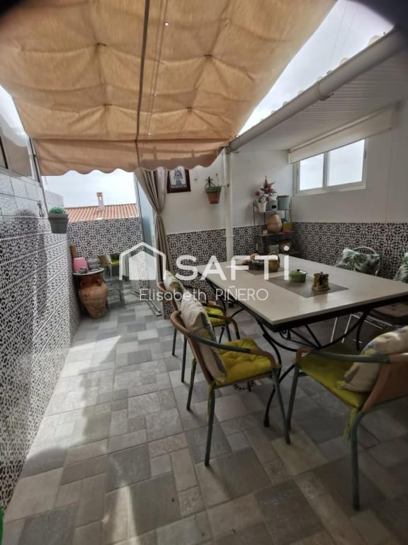 2 bedroom Terraced Villa for sale in Zalamea de la Serena - € 38,000 (Ref: 10153362)