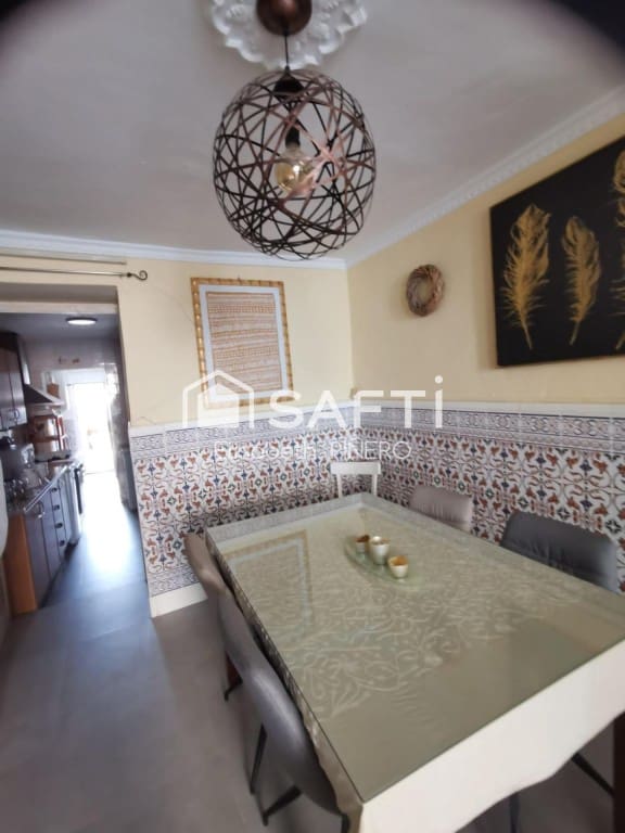 2 bedroom Terraced Villa for sale in Zalamea de la Serena - € 38,000 (Ref: 10153362)