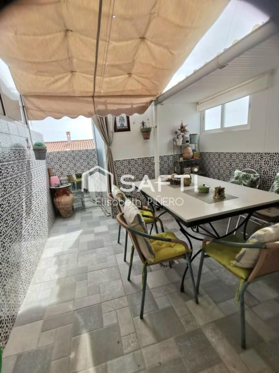 2 bedroom Terraced Villa for sale in Zalamea de la Serena - € 38,000 (Ref: 10153362)