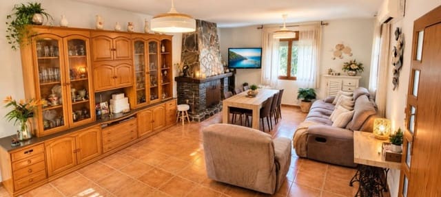 5 sypialnia Willa na sprzedaż w El Catllar z basenem garażem - 399 500 € (Ref: 10153365)