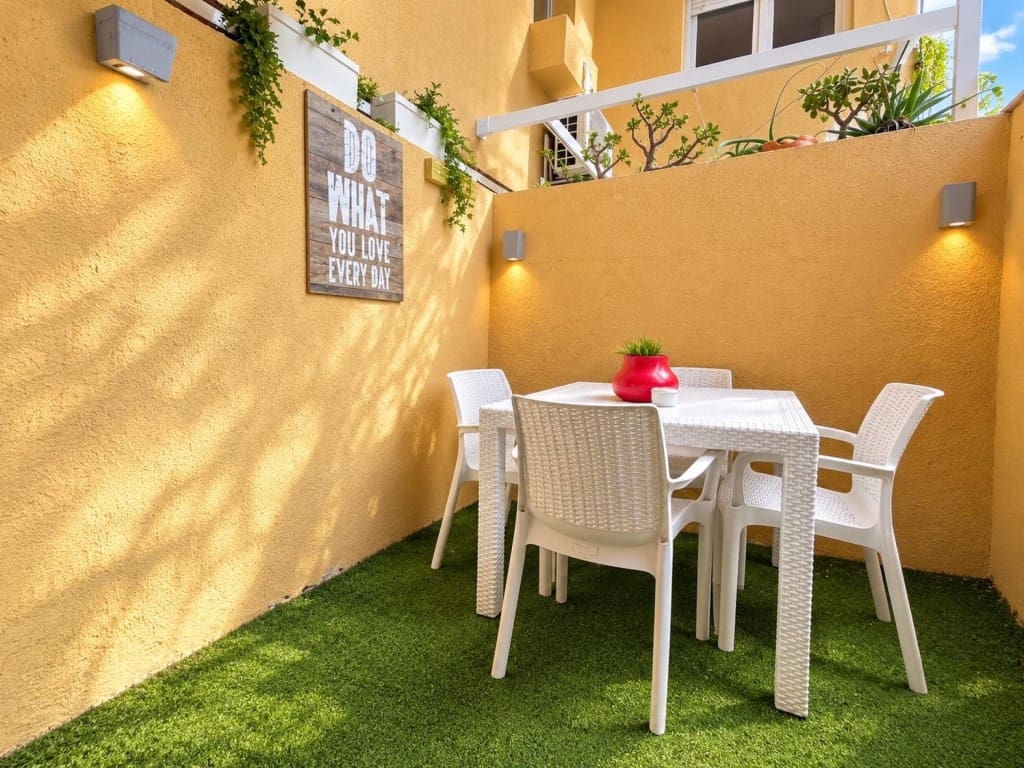 1 Zimmer Apartment zu verkaufen in Sant Pere de Ribes mit Pool - 192.000 € (Ref: 10153367)