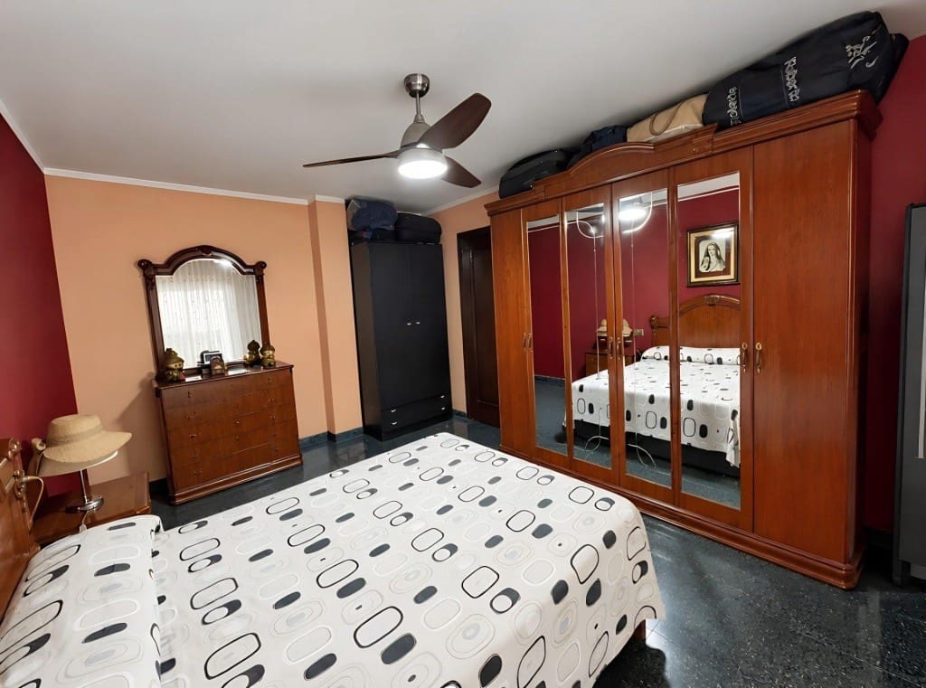 4 chambre Appartement à vendre à Ontinyent - 175 000 € (Ref: 10154914)