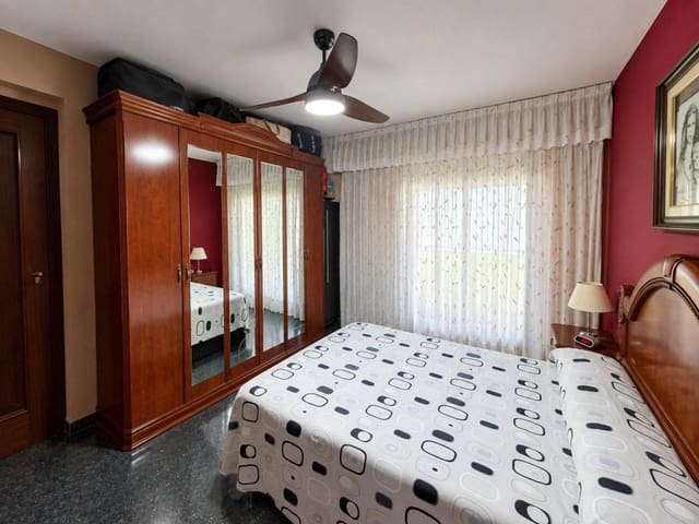 4 chambre Appartement à vendre à Ontinyent - 175 000 € (Ref: 10154914)