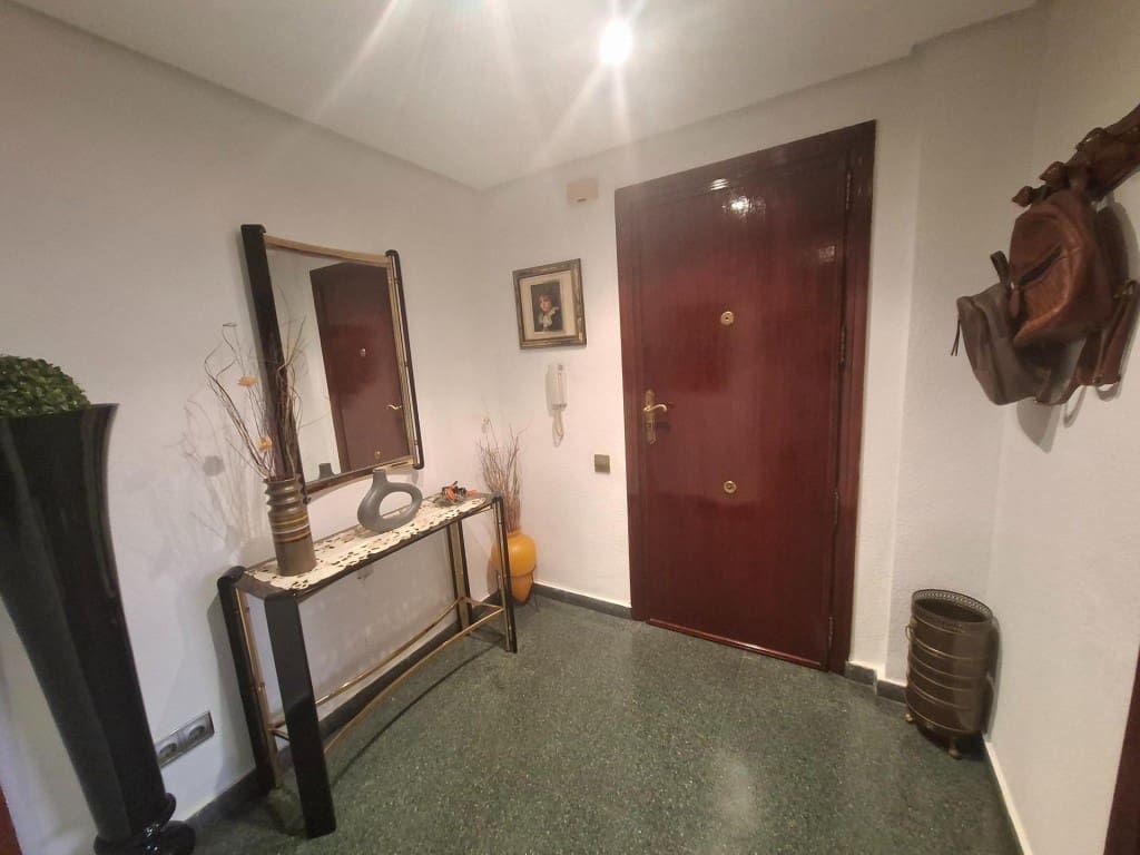 4 chambre Appartement à vendre à Ontinyent - 175 000 € (Ref: 10154914)