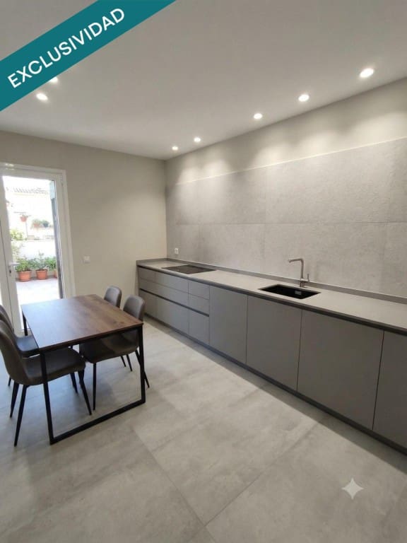 4 bedroom Villa for sale in Albalatillo - € 55,000 (Ref: 10157612)