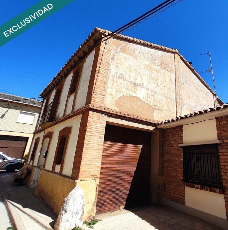 4 bedroom Villa for sale in Albalatillo - € 55,000 (Ref: 10157612)