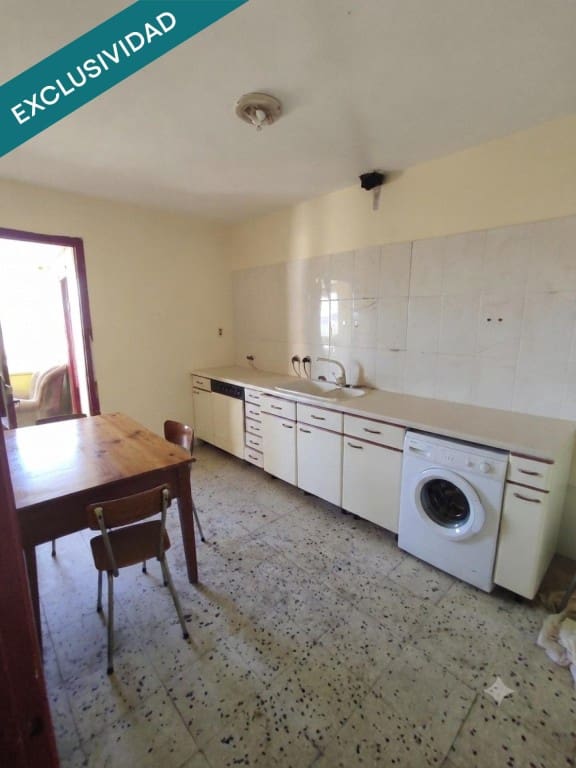 4 bedroom Villa for sale in Albalatillo - € 55,000 (Ref: 10157612)