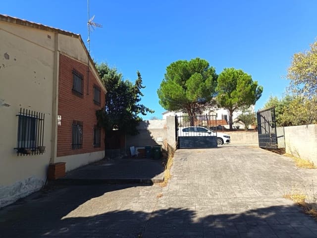4 chambre Villa/Maison à vendre à Albarreal de Tajo avec piscine garage - 126 000 € (Ref: 10157613)