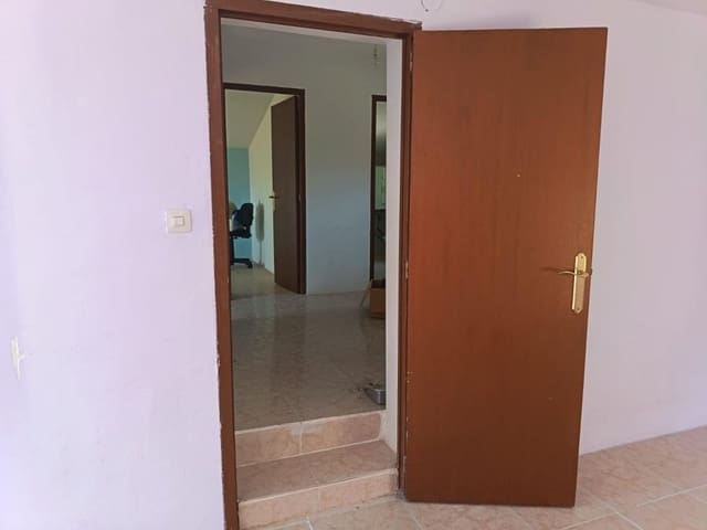 4 chambre Villa/Maison à vendre à Albarreal de Tajo avec piscine garage - 126 000 € (Ref: 10157613)