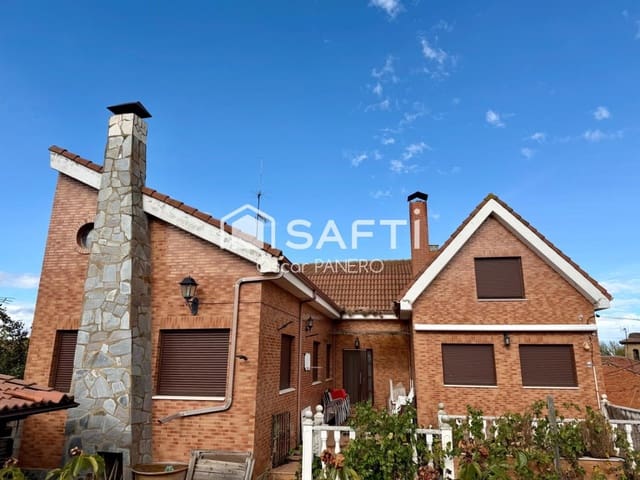 6 chambre Villa/Maison à vendre à Santovenia de la Valdoncina avec garage - 369 000 € (Ref: 10157616)