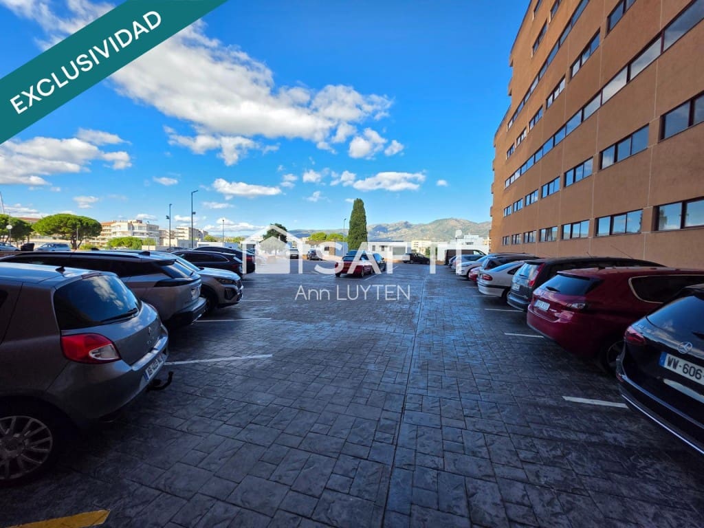 2 slaapkamer Appartement te koop in Roses met zwembad - € 159.000 (Ref: 10159291)