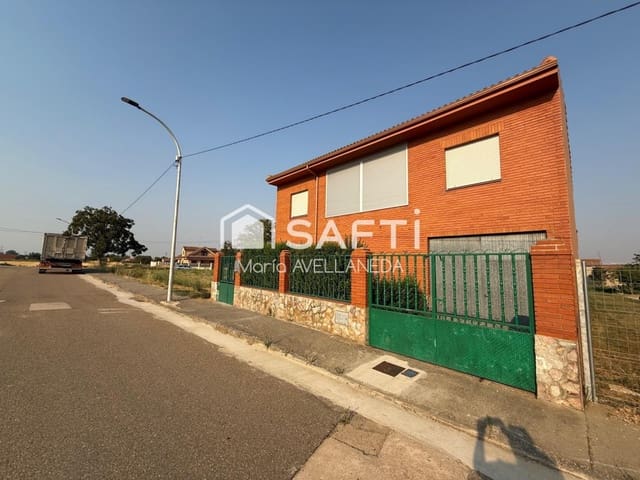 4 quarto Moradia para venda em Villaquejida com garagem - 140 000 € (Ref: 10159292)