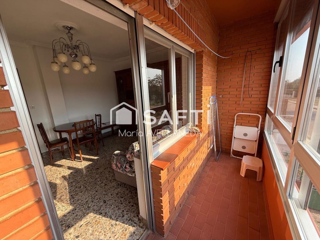 4 quarto Moradia para venda em Villaquejida com garagem - 140 000 € (Ref: 10159292)
