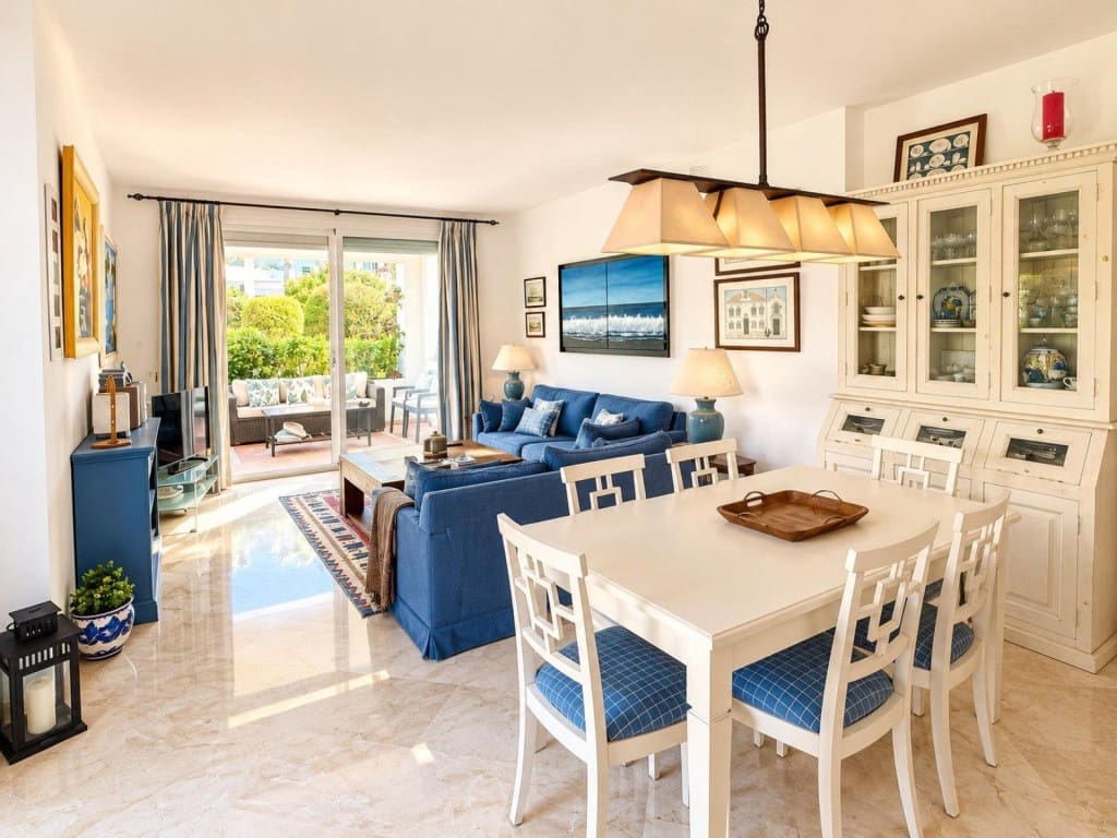 Apartamento de 3 habitaciones en Costalita en venta con piscina garaje - 740.000 € (Ref: 10159296)