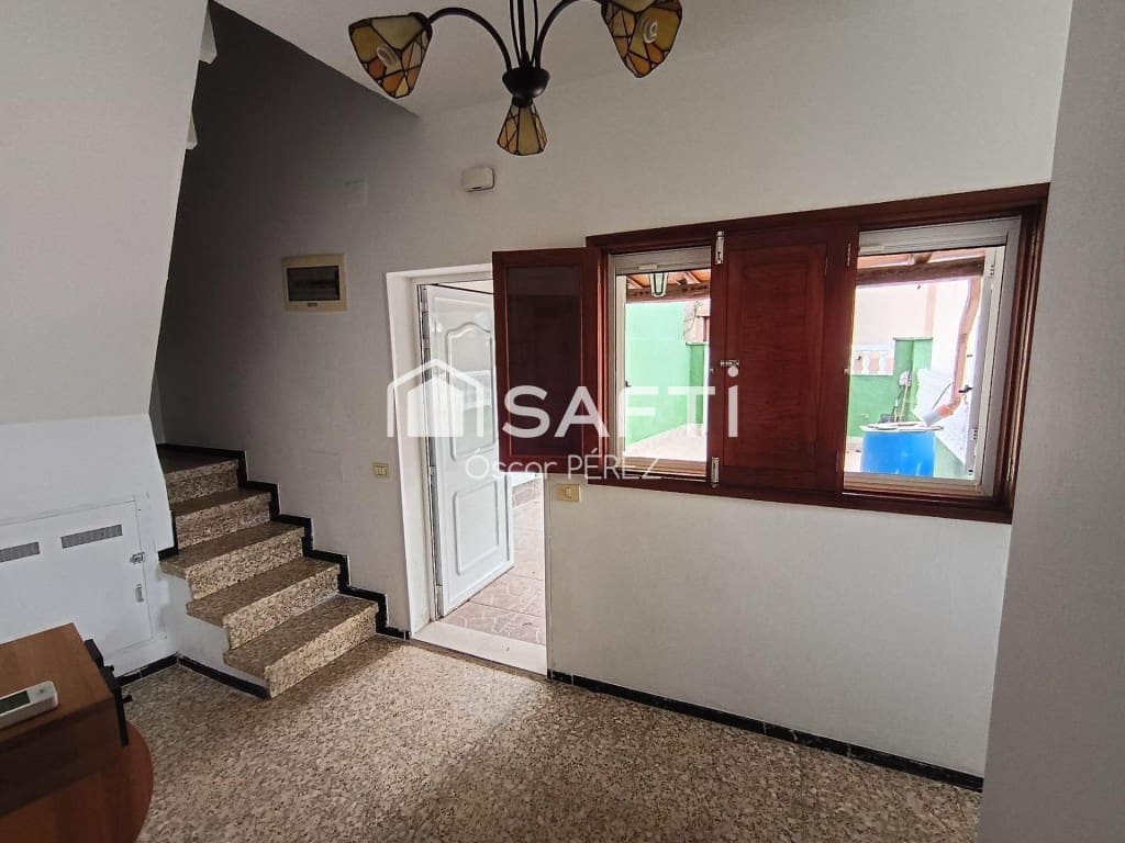 3 bedroom Villa for sale in Santa Brigida - € 230,000 (Ref: 10159299)