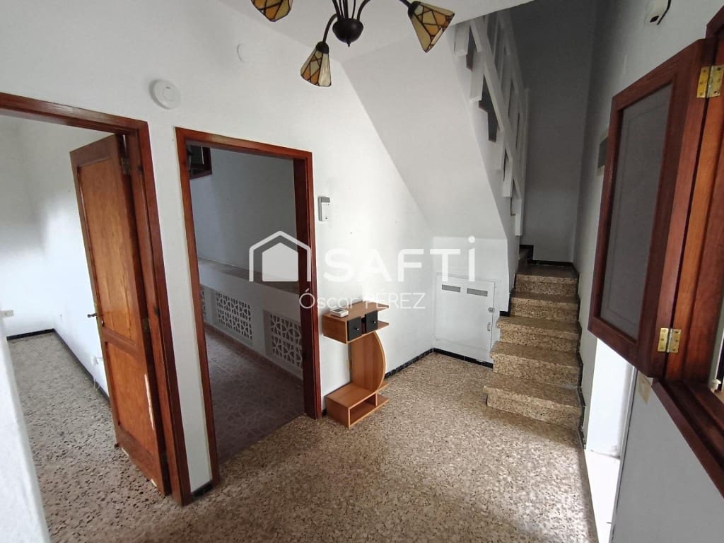3 bedroom Villa for sale in Santa Brigida - € 230,000 (Ref: 10159299)