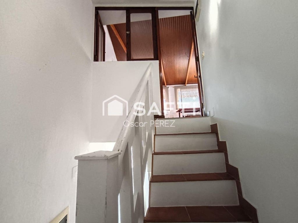 3 bedroom Villa for sale in Santa Brigida - € 230,000 (Ref: 10159299)