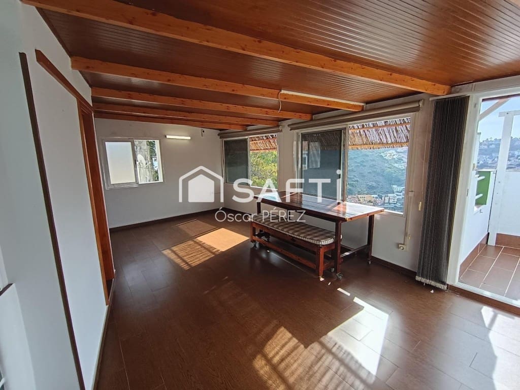 3 bedroom Villa for sale in Santa Brigida - € 230,000 (Ref: 10159299)