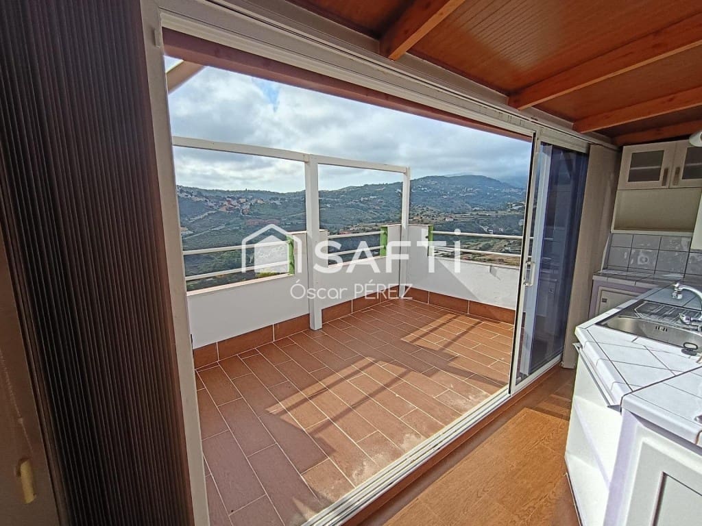 3 bedroom Villa for sale in Santa Brigida - € 230,000 (Ref: 10159299)