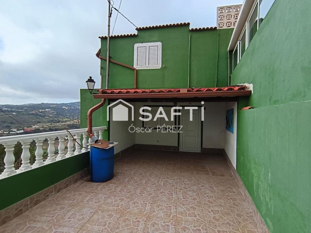 3 bedroom Villa for sale in Santa Brigida - € 230,000 (Ref: 10159299)