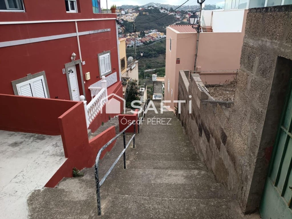 3 bedroom Villa for sale in Santa Brigida - € 230,000 (Ref: 10159299)