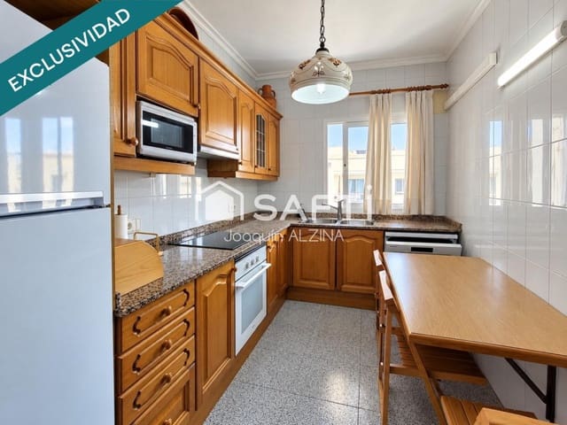 4 soveværelse Lejlighed til salg i Mahón / Maó med garage - € 450.000 (Ref: 10161242)