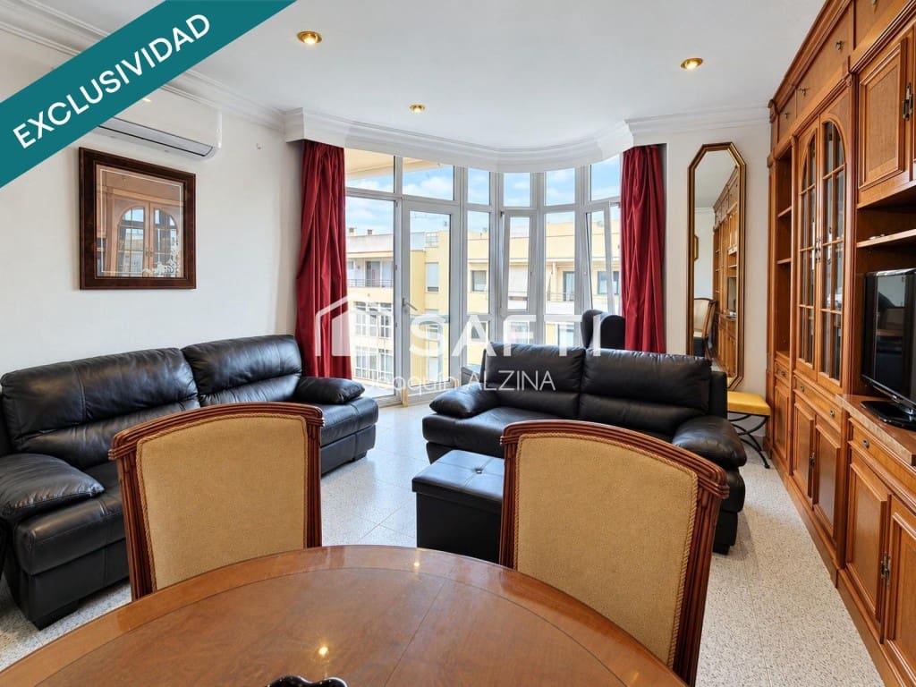 4 soveværelse Lejlighed til salg i Mahon / Mao med garage - € 450.000 (Ref: 10161242)