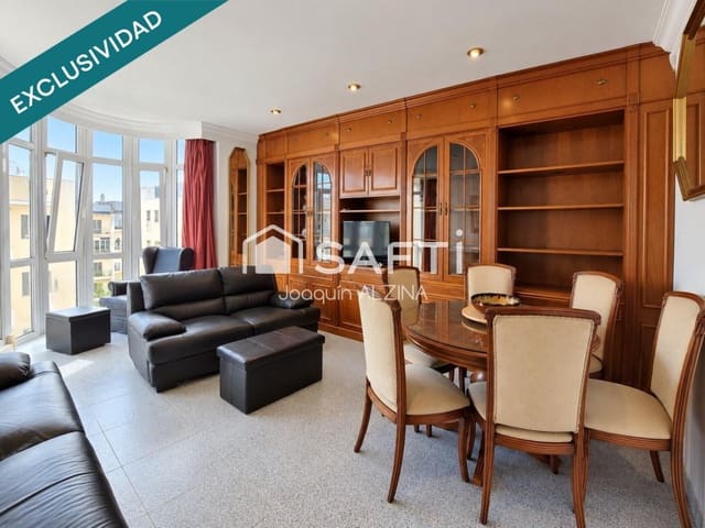 4 soveværelse Lejlighed til salg i Mahón / Maó med garage - € 450.000 (Ref: 10161242)