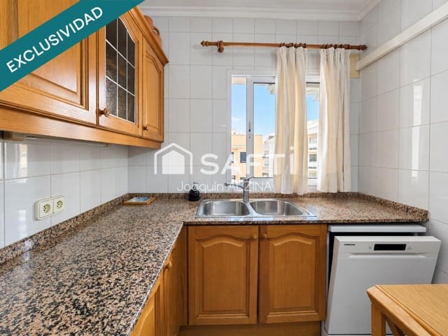4 soveværelse Lejlighed til salg i Mahón / Maó med garage - € 450.000 (Ref: 10161242)