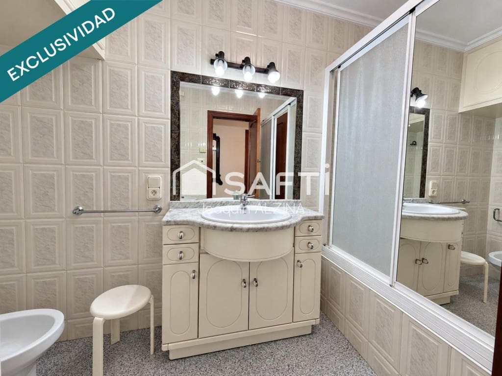 4 soveværelse Lejlighed til salg i Mahon / Mao med garage - € 450.000 (Ref: 10161242)