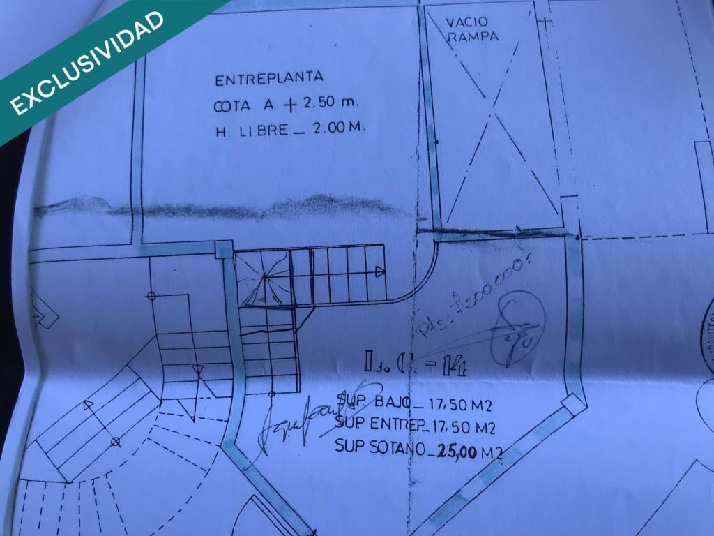 Local Commercial à vendre à Noia - 59 000 € (Ref: 10161243)
