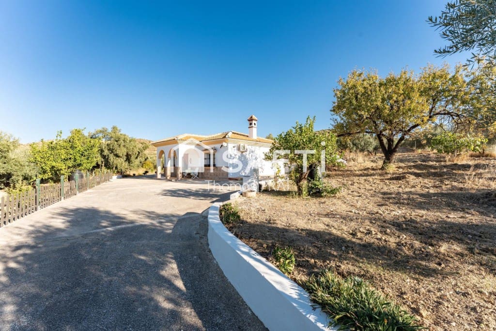 3 bedroom Finca/Country House for sale in Almogia with garage - € 299,000 (Ref: 10161244)