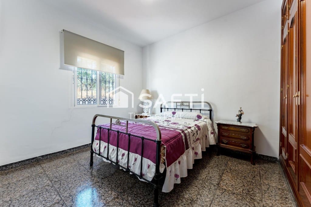 3 bedroom Finca/Country House for sale in Almogia with garage - € 299,000 (Ref: 10161244)