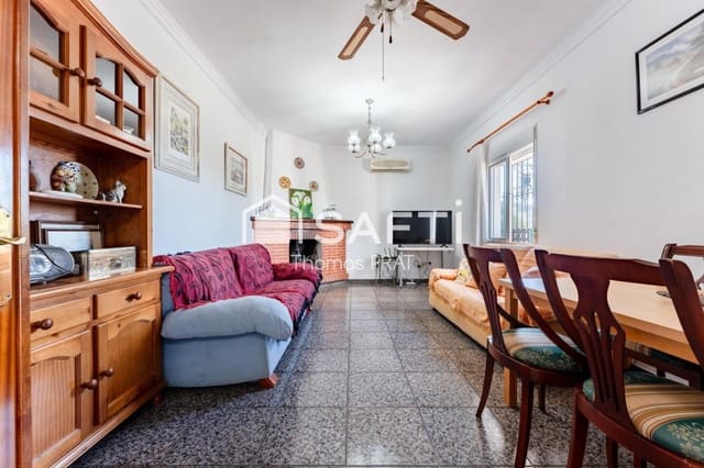 3 soveværelse Finca/Landehus til salg i Almogía med garage - € 299.000 (Ref: 10161244)