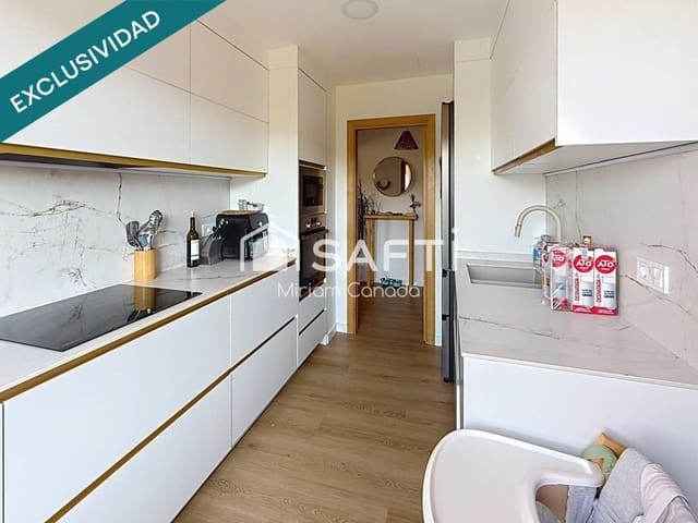 3 chambre Appartement à vendre à El Vendrell avec piscine garage - 309 900 € (Ref: 10161245)