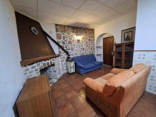8 slaapkamer Rijtjeshuis te koop in Castelló de Rugat - € 125.000 (Ref: 10164848)