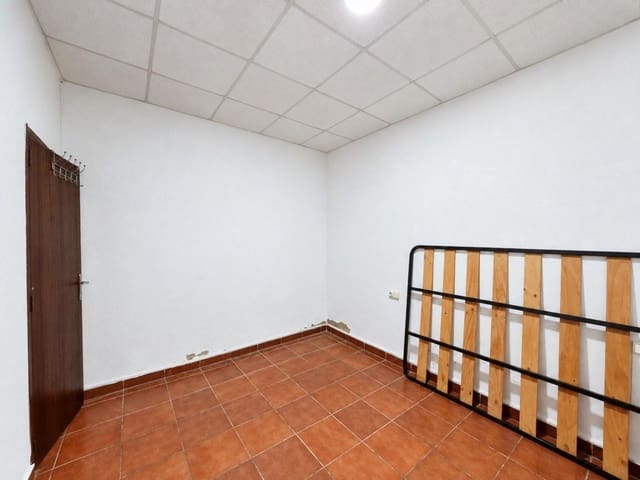 8 slaapkamer Rijtjeshuis te koop in Castelló de Rugat - € 125.000 (Ref: 10164848)