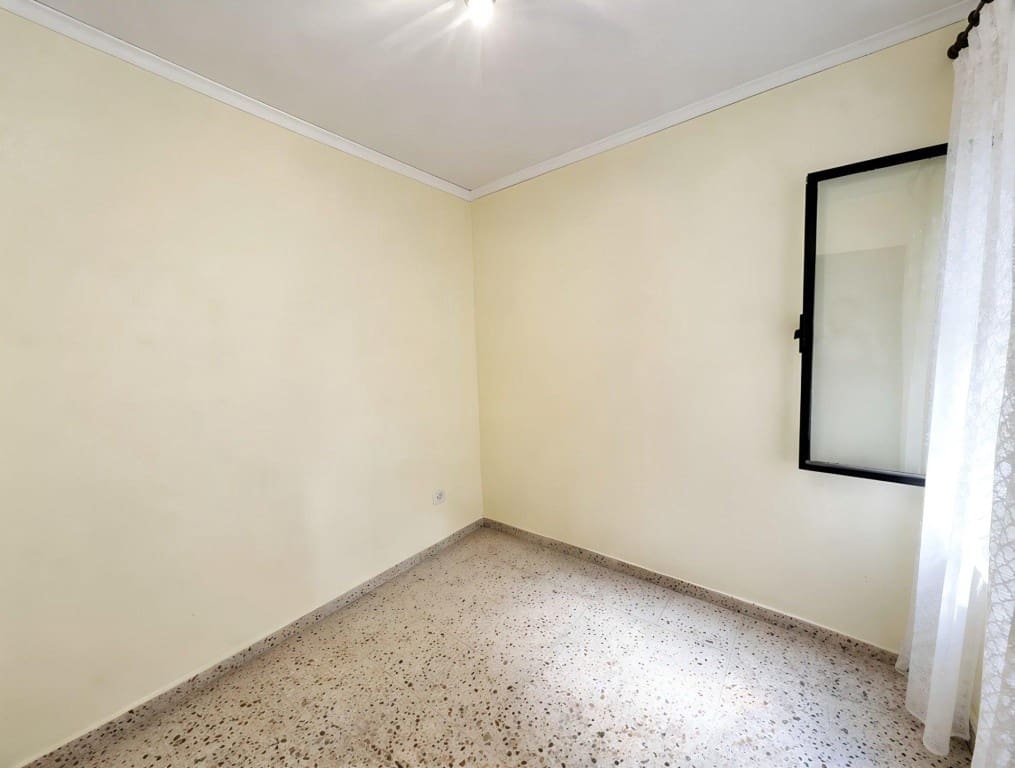 8 sypialnia Dom szeregowy na sprzedaż w Castello de Rugat - 125 000 € (Ref: 10164848)