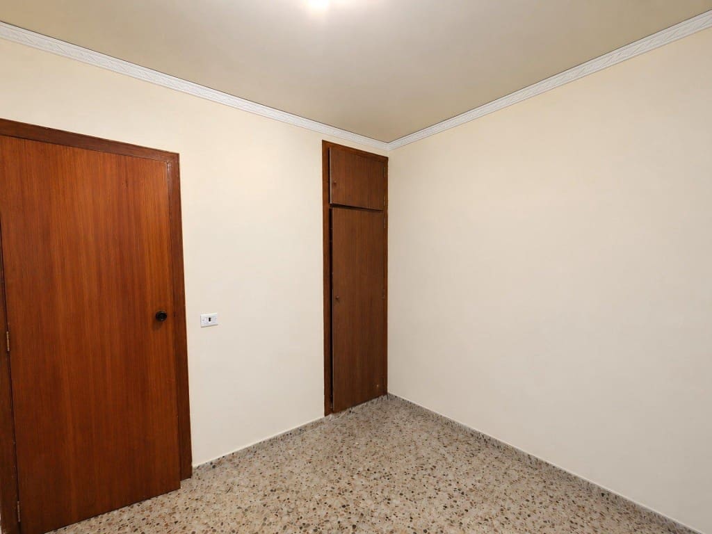 8 sypialnia Dom szeregowy na sprzedaż w Castello de Rugat - 125 000 € (Ref: 10164848)