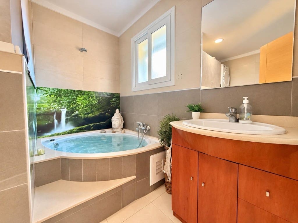 3 bedroom Flat for sale in Tordera - € 239,000 (Ref: 10164849)