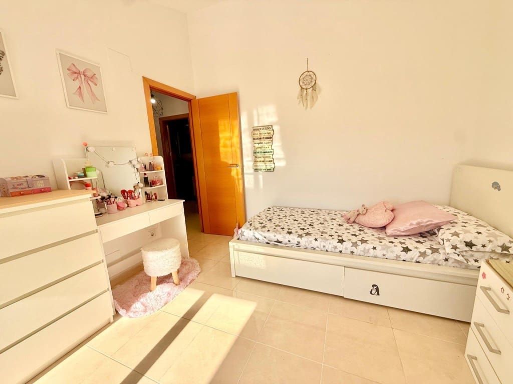 3 bedroom Flat for sale in Tordera - € 239,000 (Ref: 10164849)