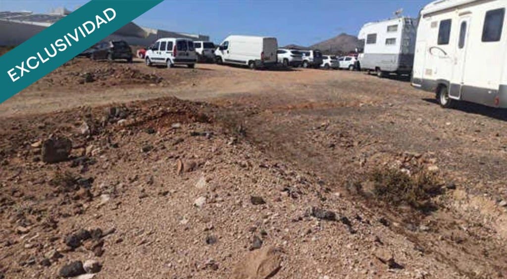 Building Plot for sale in Arrecife - € 190,000 (Ref: 10164850)
