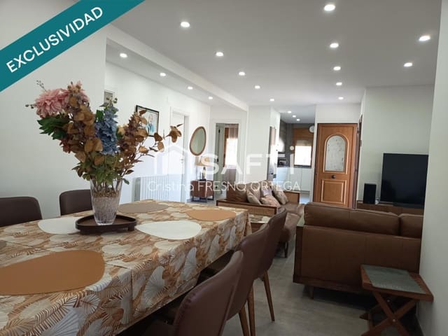 3 chambre Villa/Maison à vendre à Montroig-Mar, Mont-roig del Camp avec piscine garage - 690 000 € (Ref: 10164851)