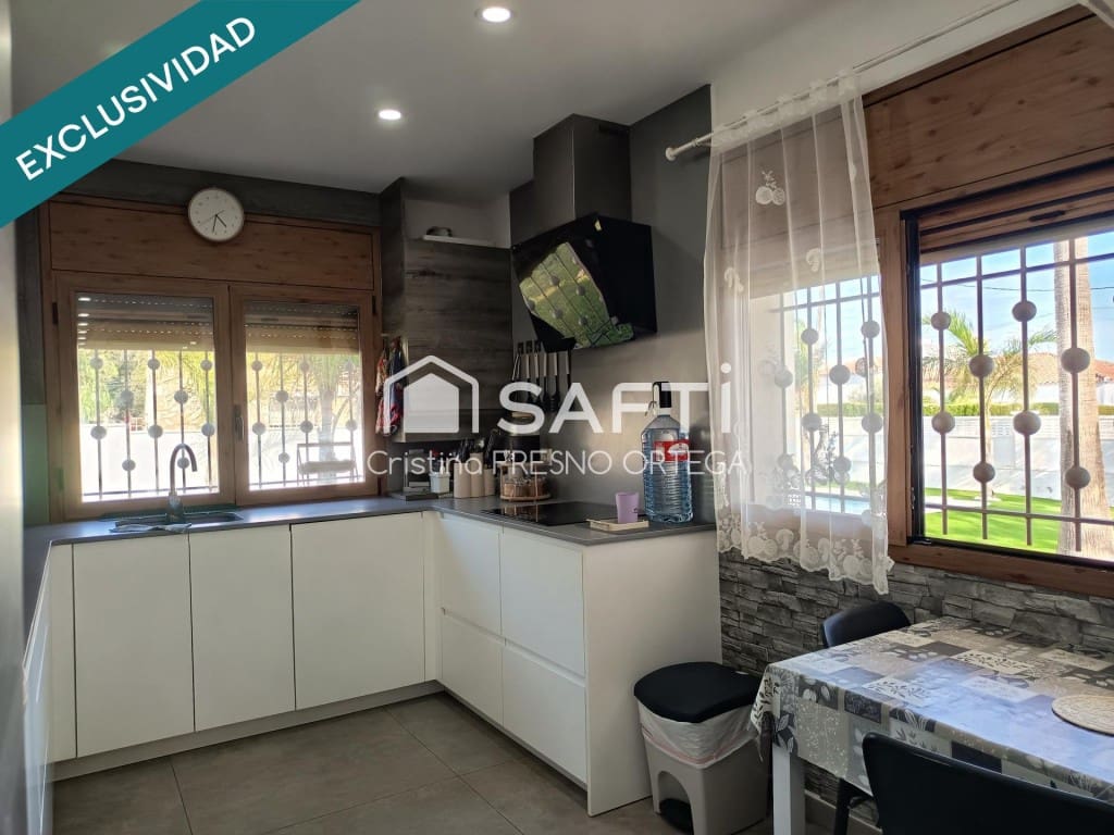 3 chambre Villa/Maison à vendre à Montroig-Mar avec piscine garage - 690 000 € (Ref: 10164851)